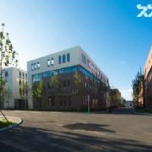 距离高速2公里 正规工业园区 有环评 准现房出租出售！
